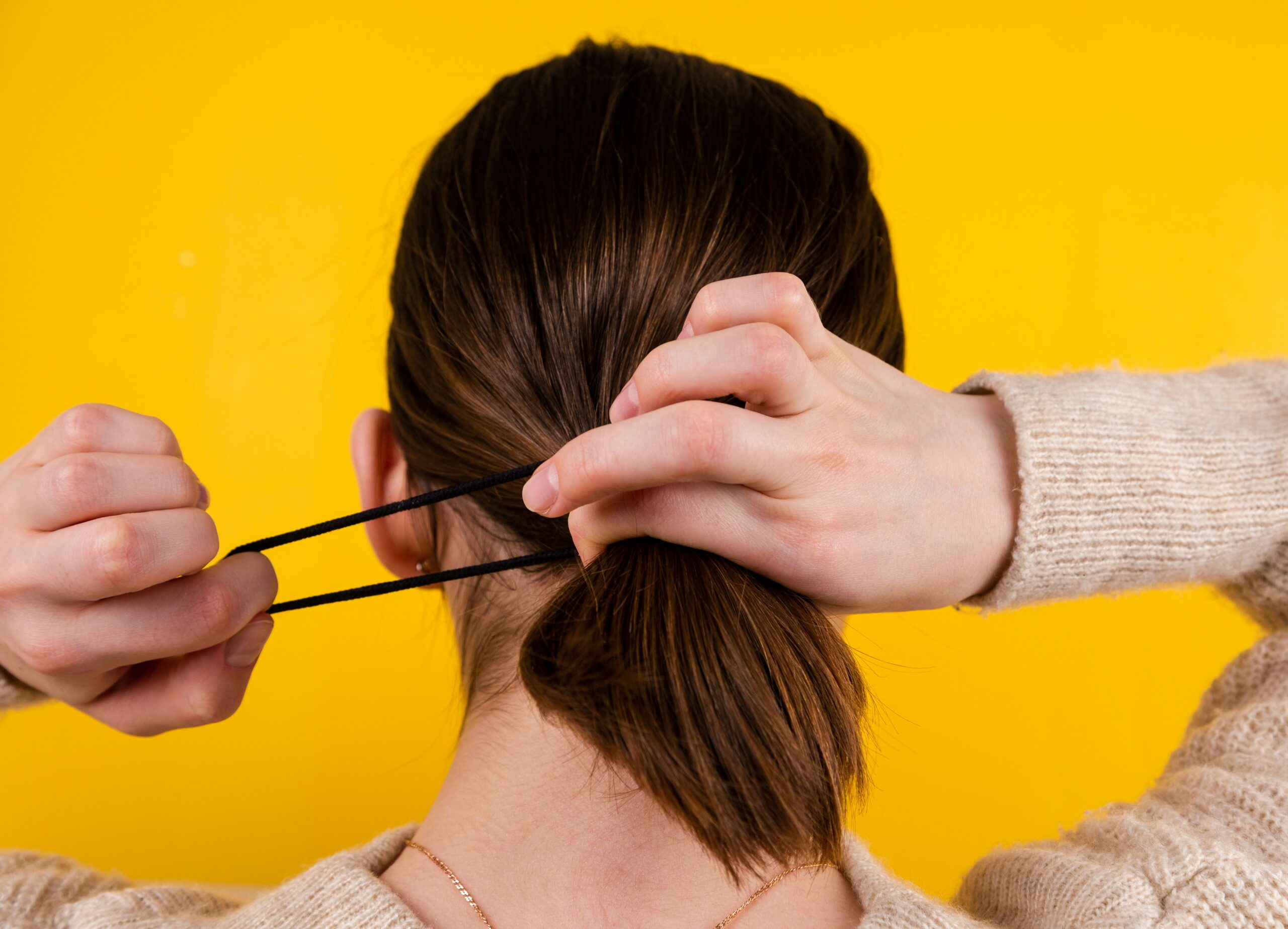 The Ultimate Guide to Hair Clips and Bobby Pins: Securing Your Perfect Hairstyle